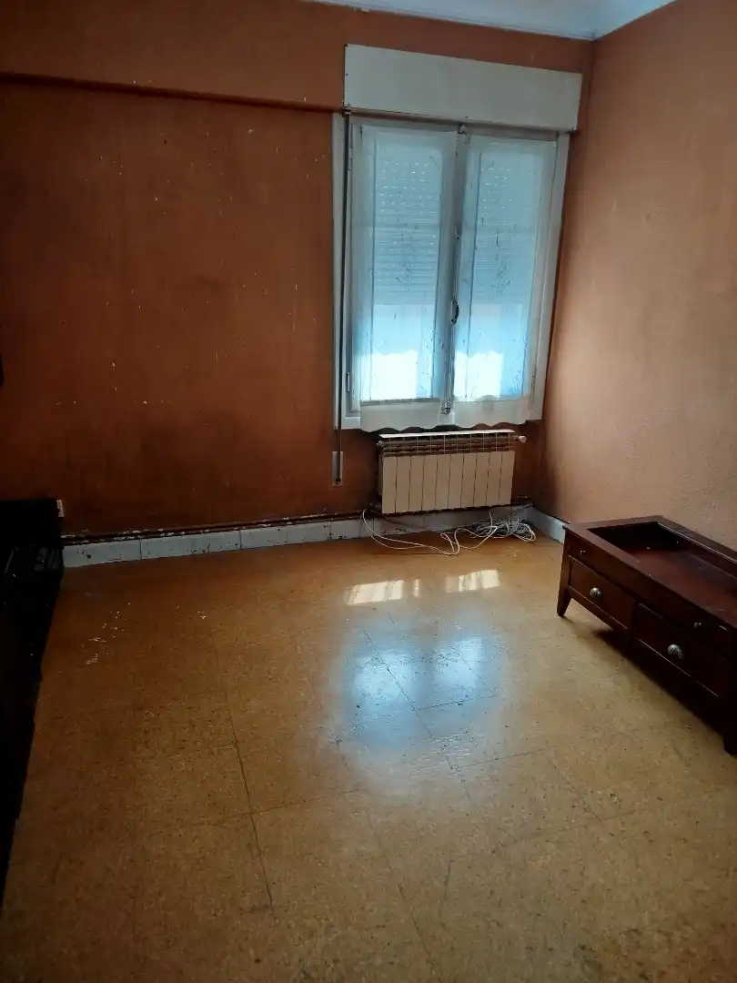 Sala d'estar de Pis en venda en Vitoria - Gasteiz amb Calefacció i Traster