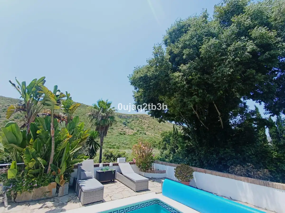 Jardí de Finca rústica en venda en Manilva amb Aire condicionat, Jardí privat i Terrassa