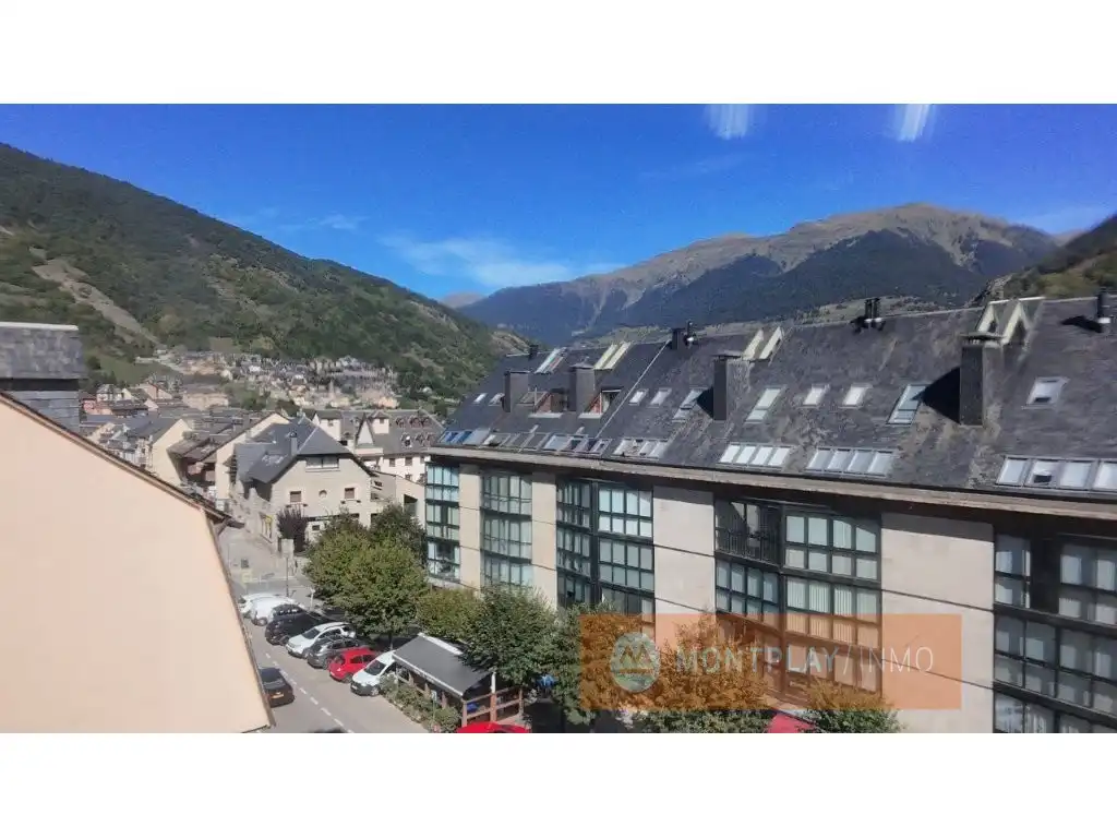 Vista exterior de Dúplex en venda en Vielha e Mijaran