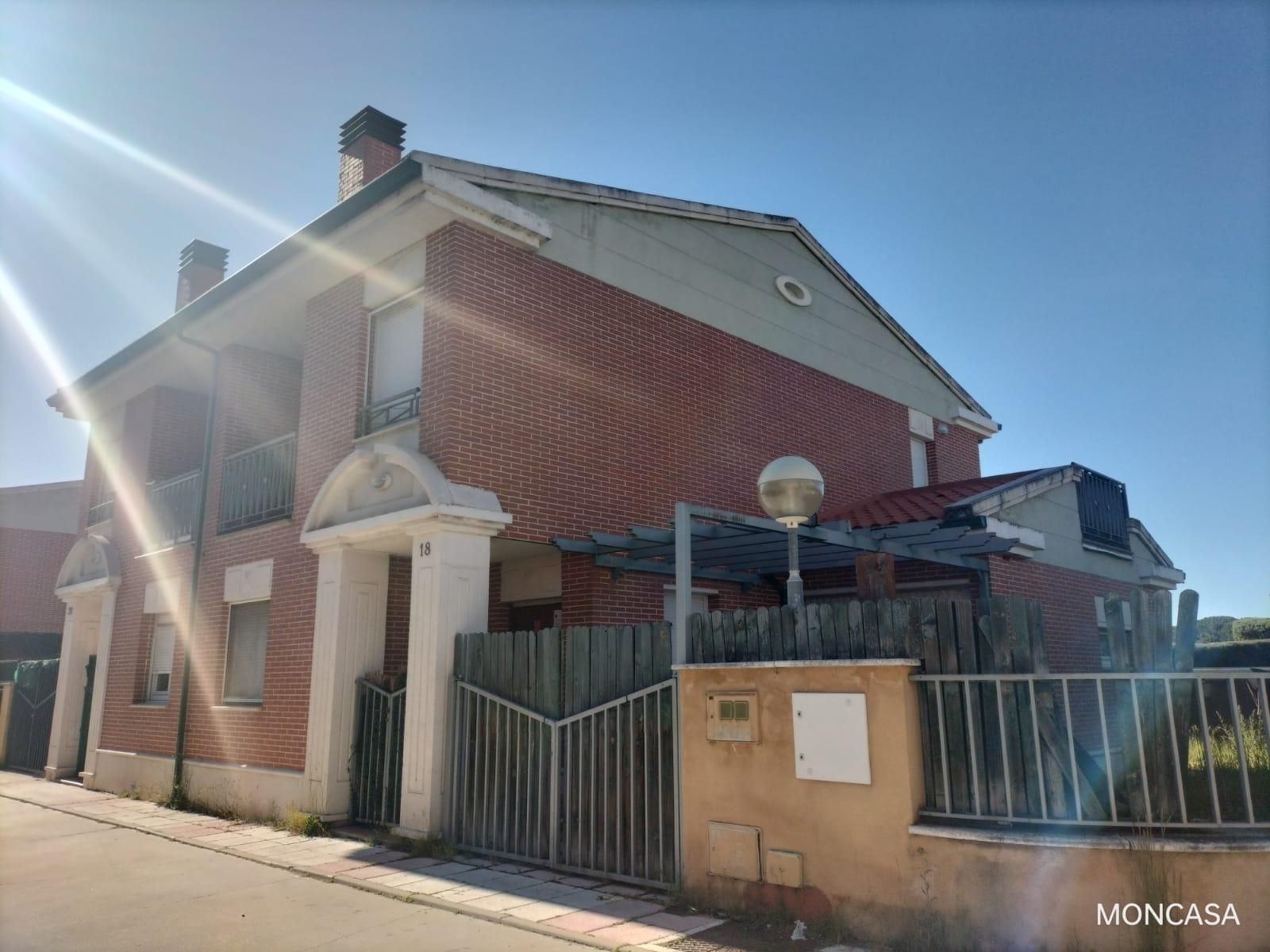 Casa adosada en venta en Mojados