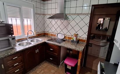 Kitchen of House or chalet for sale in Coria del Río  with Air Conditioner, Heating and Terrace