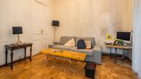 Living room of Flat for sale in  Madrid Capital  with Air Conditioner, Heating and Storage room