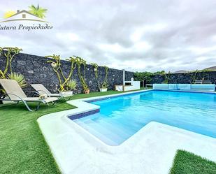 Swimming pool of House or chalet for sale in Yaiza  with Private garden, Terrace and Swimming Pool