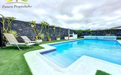 Piscina de Casa o xalet en venda en Yaiza amb Terrassa i Piscina