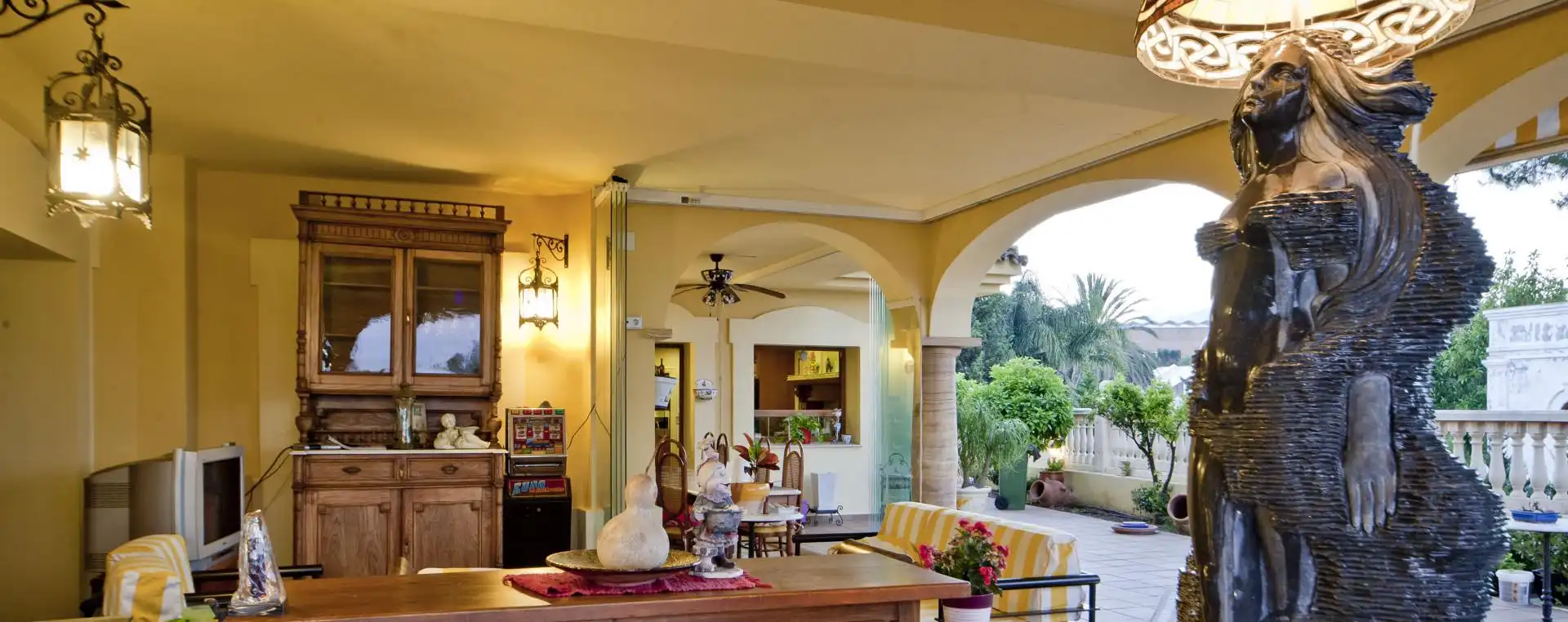 Villa con piscina in vendita a Nueva Andalucía, imagen 4