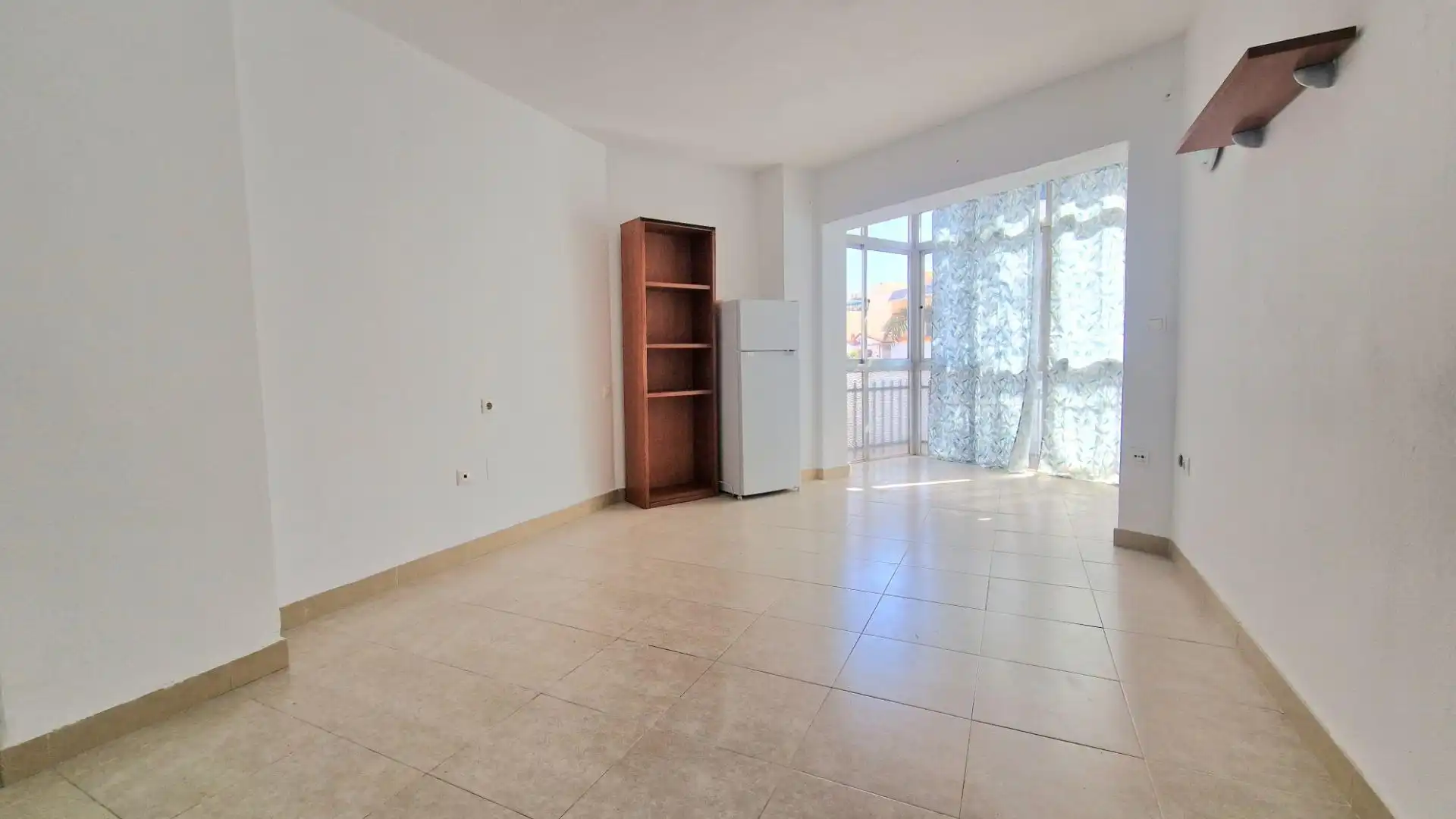 Living room of Study for sale in Fuengirola  with Community pool