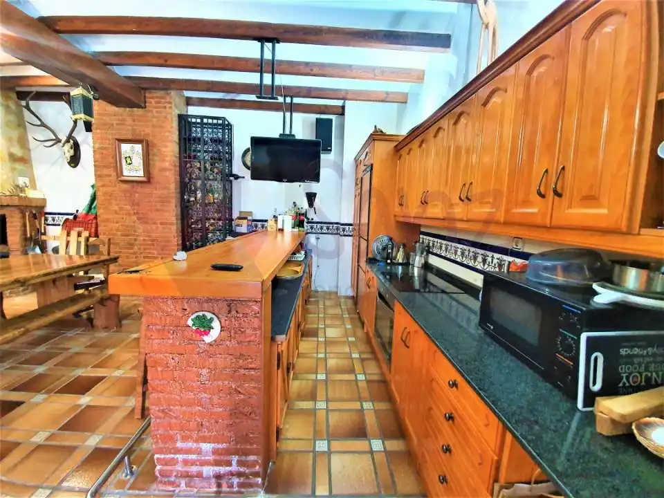 Local comercial en venta en Albelda de Iregua, imagen 2
