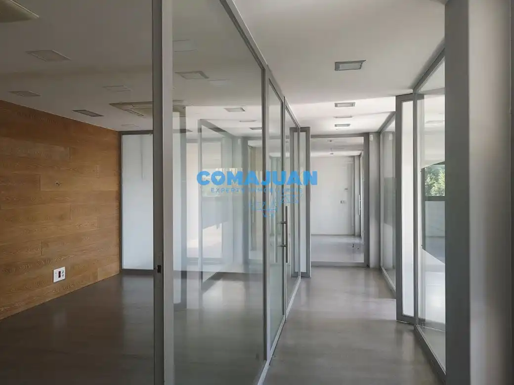 Industrial buildings for rent in Mataró