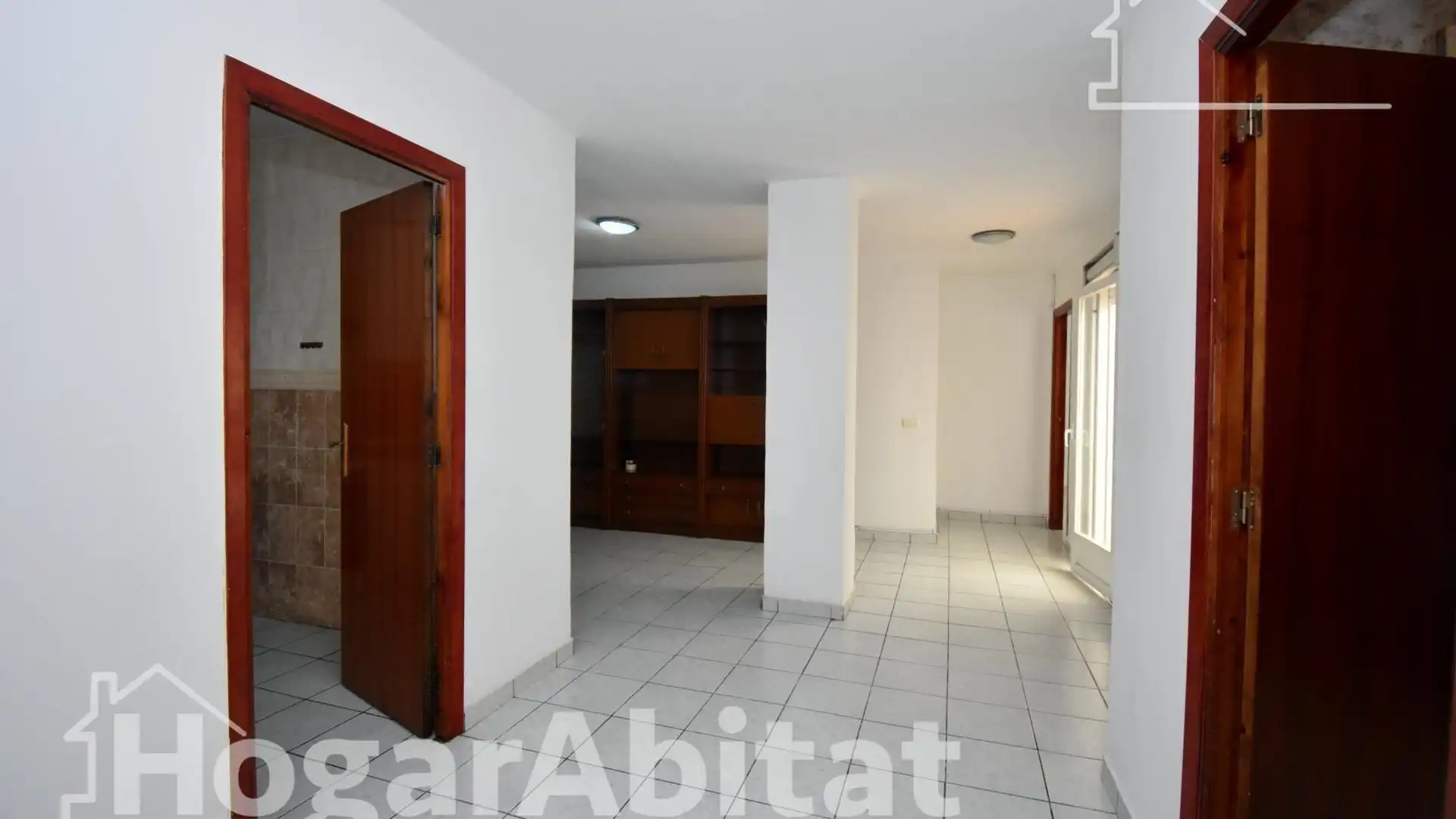 Wohnung zum Verkauf in Calle Larga, Ensanche - Parque Santa Rosa