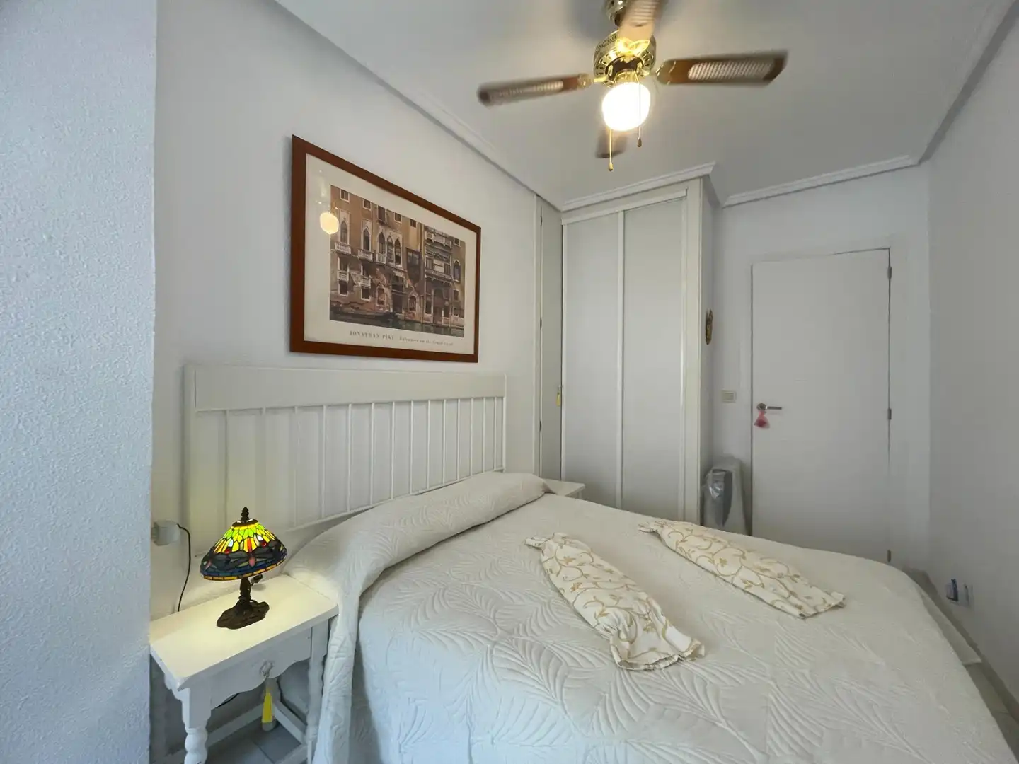 Habitación de Apartamento en venta en Guardamar del Segura con Aire acondicionado y Amueblado