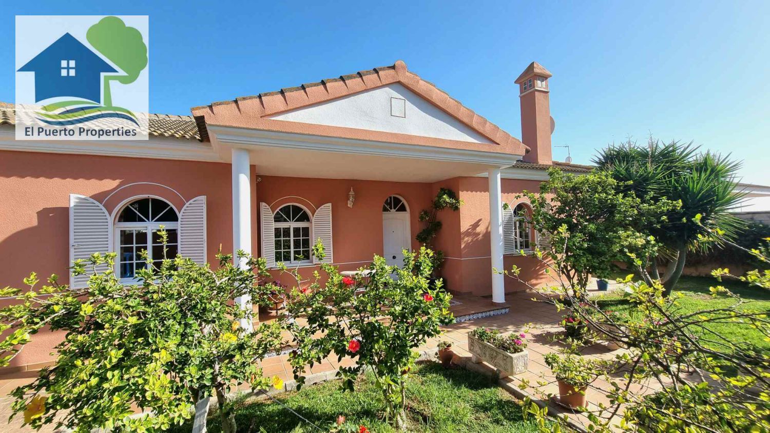 Vista exterior de Casa o xalet en venda en El Puerto de Santa María amb Aire condicionat, Calefacció i Jardí privat