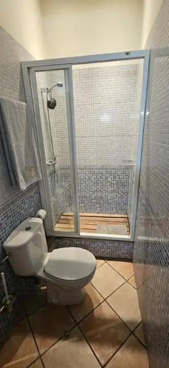 Bathroom of Ground floor for sale in Badalona  with Air Conditioner, Heating and Terrace