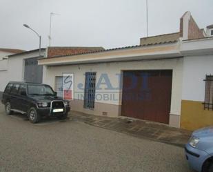 Vista exterior de Casa o xalet en venda en Viso del Marqués