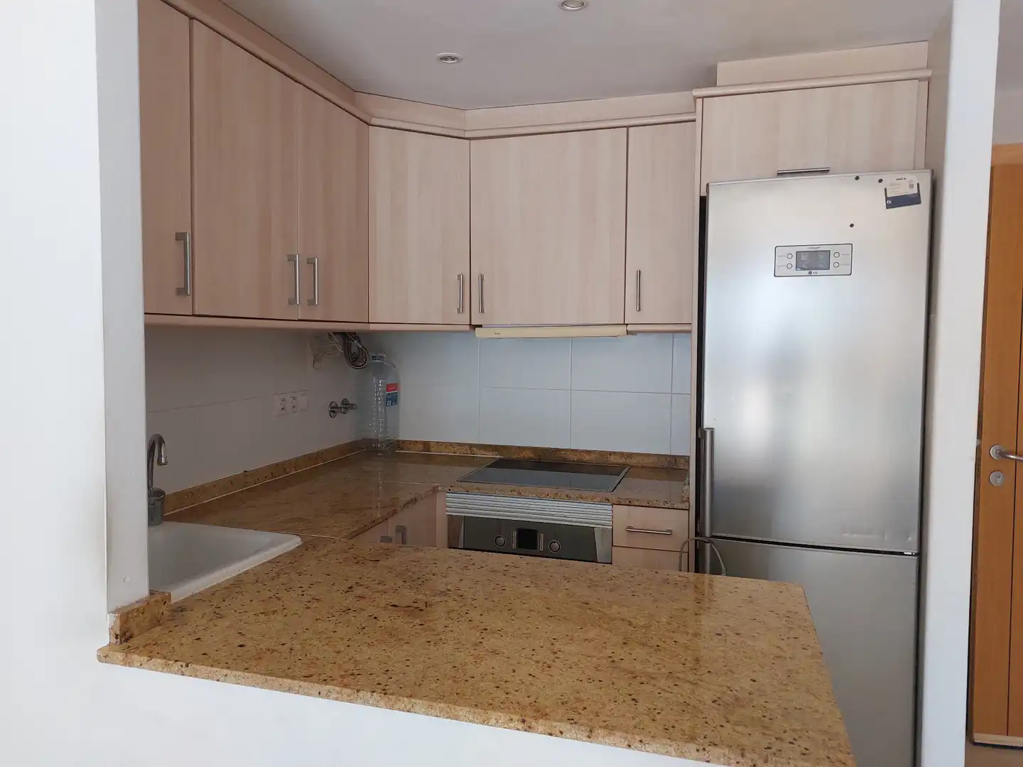 Cuina de Apartament en venda en Moncofa amb Calefacció, Terrassa i Moblat