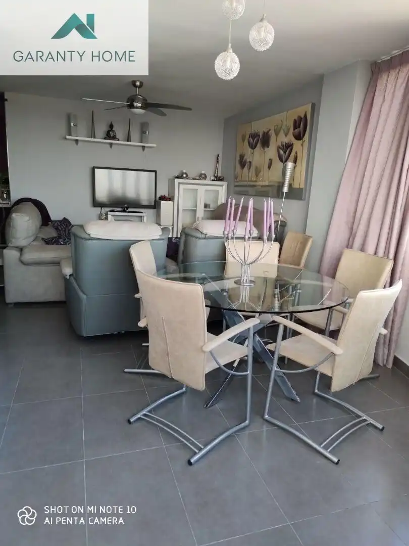 Comedor de Piso de alquiler en Torremolinos con Aire acondicionado, Jardín privado y Terraza