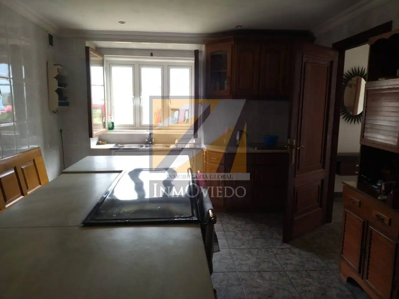Cuina de Casa o xalet en venda en Cospeito amb Calefacció, Jardí privat i Parquet