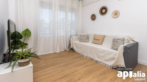 Foto 4 de Piso en venta en Els Merinals, Sabadell