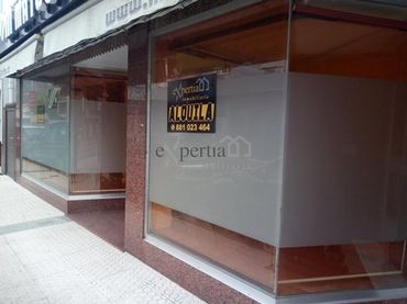 Local comercial en alquiler en Boiro