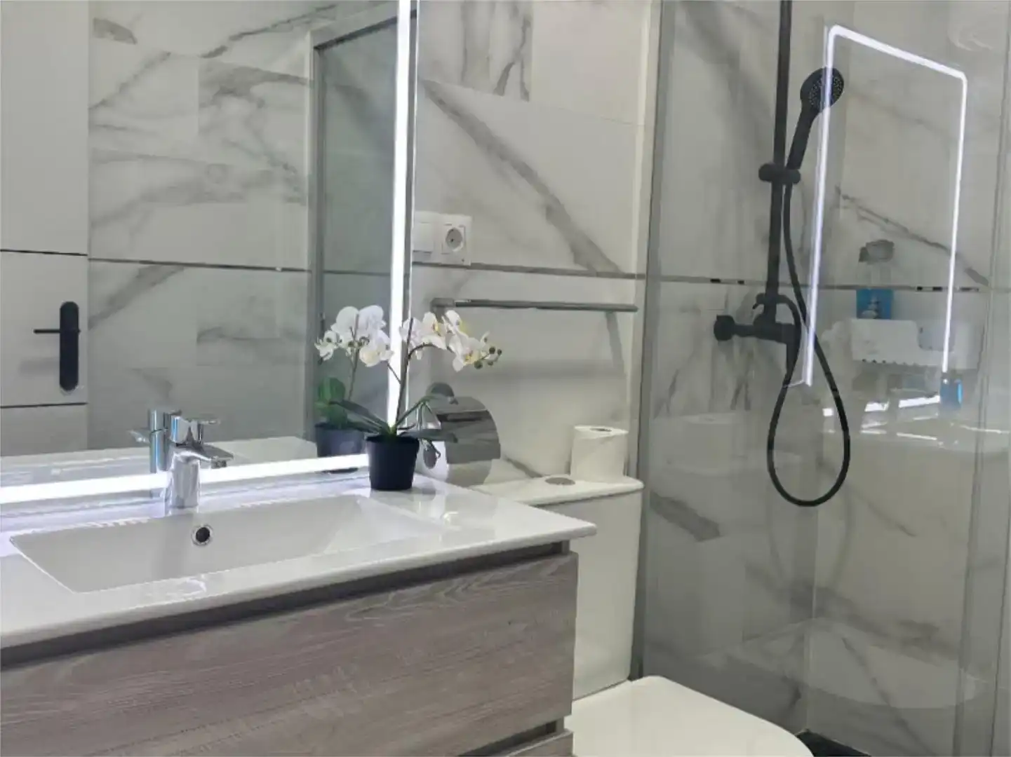 Bany de Apartament de lloguer en Vélez-Málaga ciudad