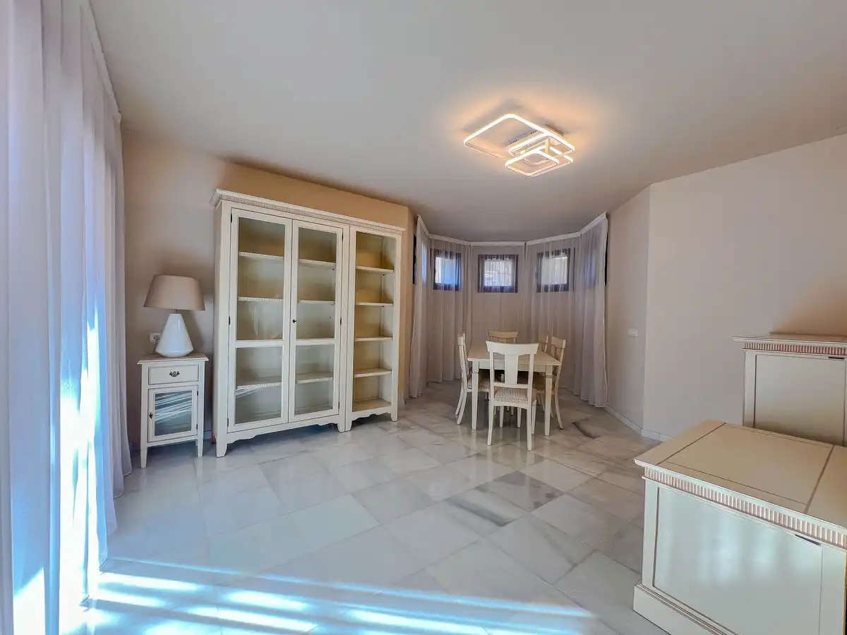 Comedor de Casa adosada en venta en Benahavís con Aire acondicionado y Terraza