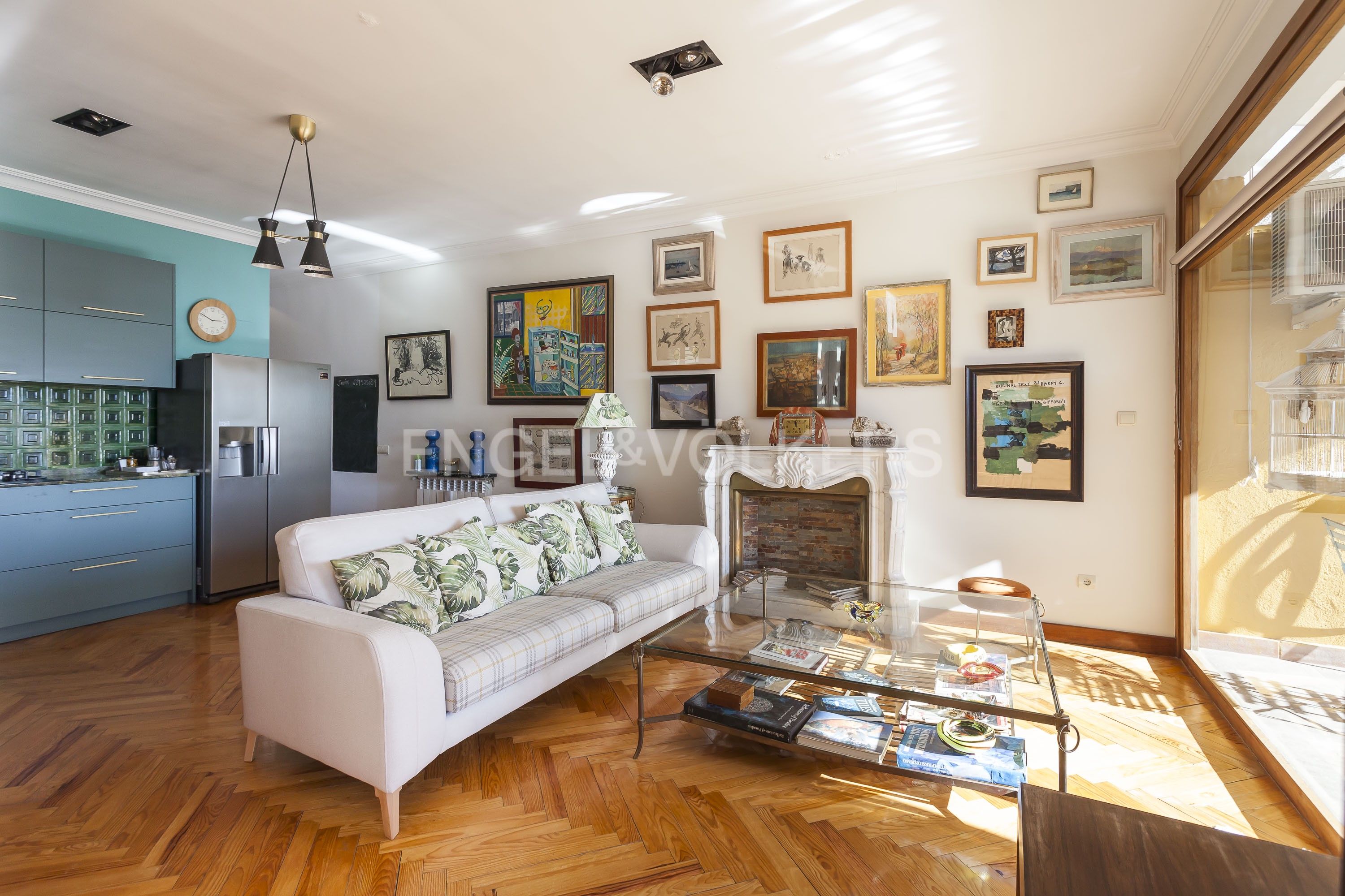 Sala d'estar de Àtic en venda en  Madrid Capital amb Aire condicionat, Calefacció i Parquet
