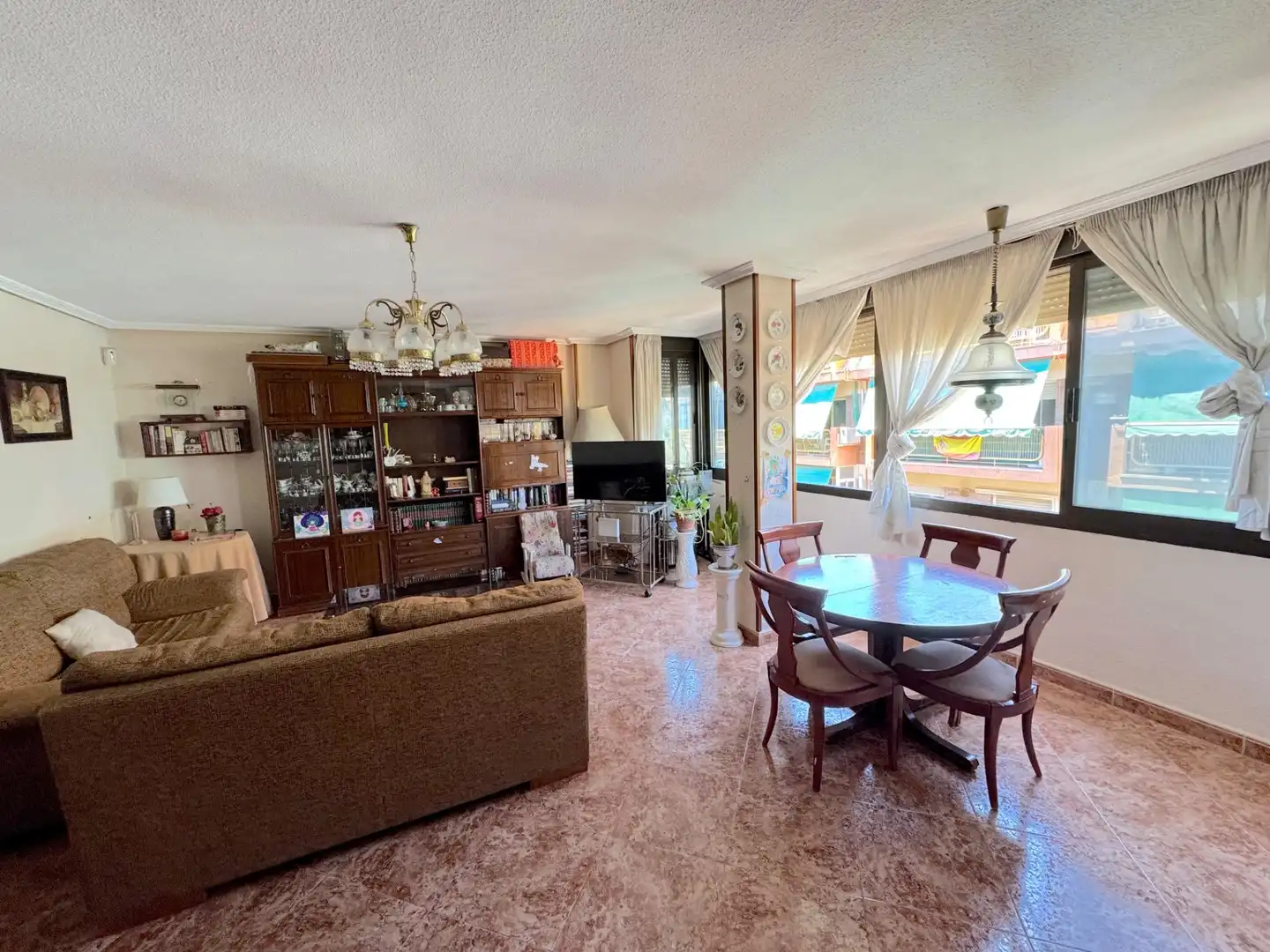 Wohnung zur Miete in Calle CIUDAD DE BARI, 7, Benisaudet