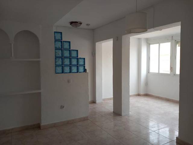 Piso en Venta en Plaza de toros - Venta Vargas - Capitania