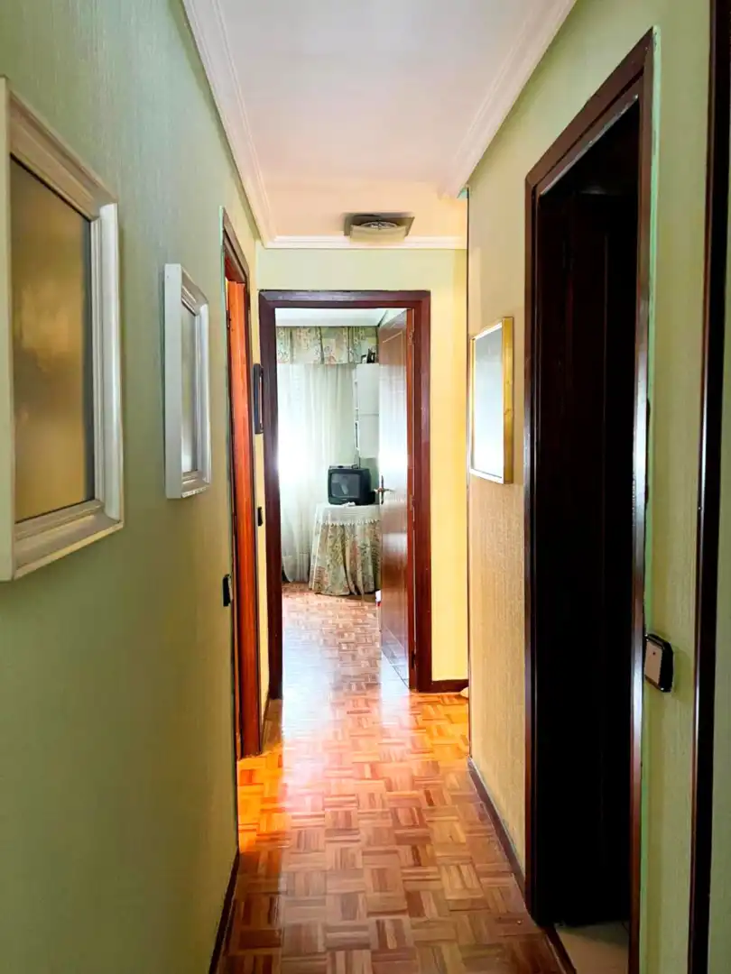Wohnung zum Verkauf in Madrid mit Heizung, Parkett und Terrasse