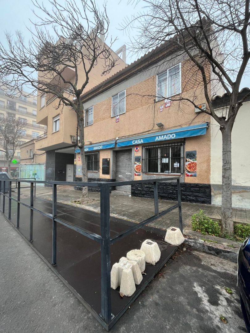 House or chalet for sale in  Zaragoza Capital  with Air Conditioner, Heating and Private garden