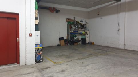 Foto 3 de Garaje de alquiler en Plaza de Toros - Avenida Chapí - Trinquete, Elda