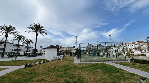 Foto 3 de Apartamento en venta en Avenida de la Barrosa, La Barrosa, Chiclana de la Frontera