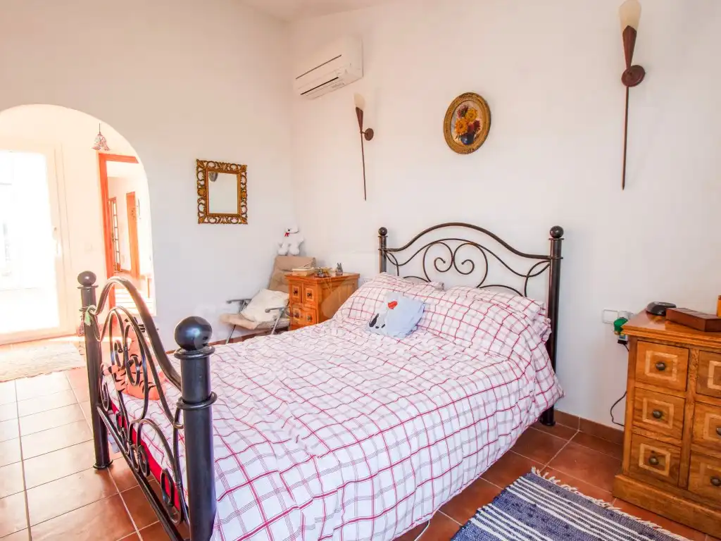 Bedroom of Houses for sale in Maó - Mahón  with Air Conditioner, Private garden and Swimming Pool