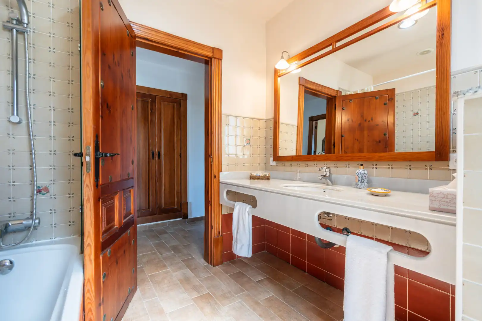 Bathroom of Country homes for sale in Cenicientos  with Heating, Private garden and Terrace