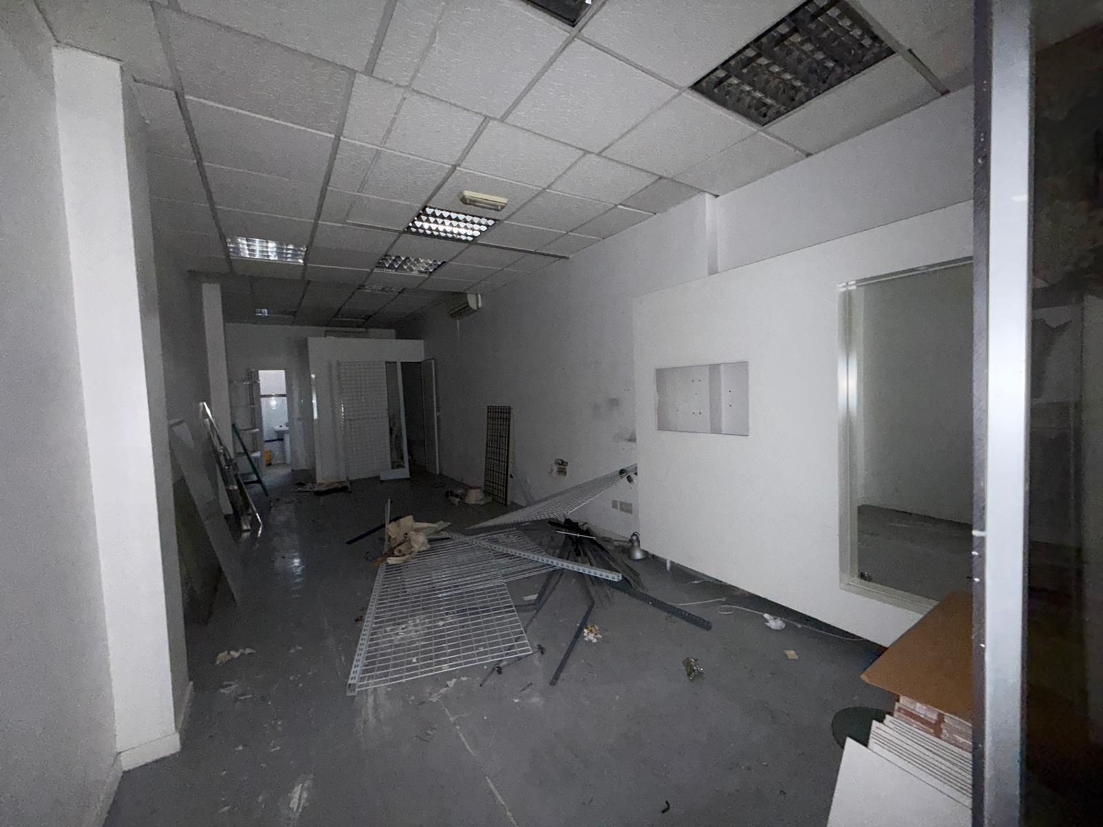 Local de lloguer en Alcalá de Henares amb Aire condicionat