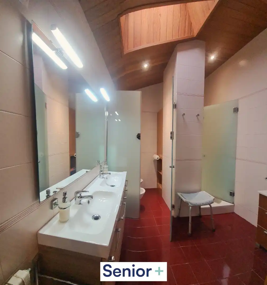 Xalet amb terrassa en venda a Centre - Cordelles, imagen 13
