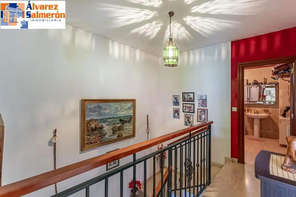 Casa aparellada amb terrassa en venda a Camino del Cementerio, imagen 16