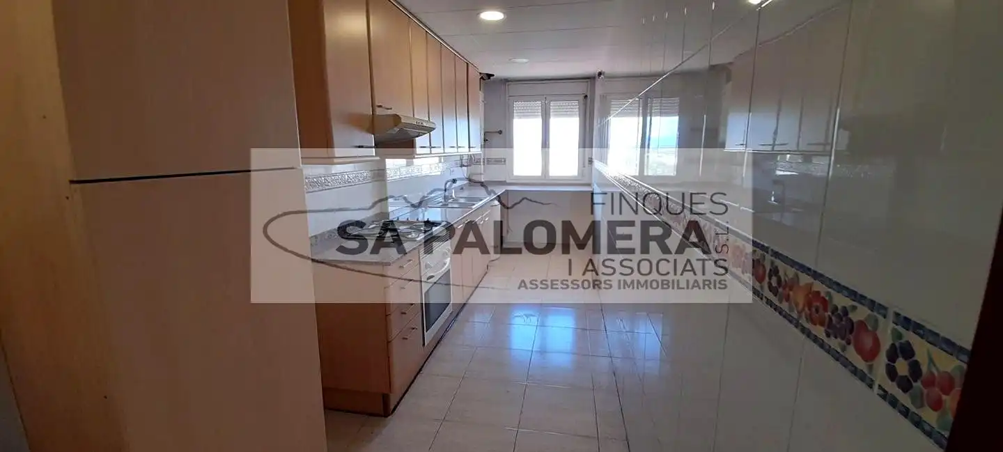 Flat for rent in Els Pavos