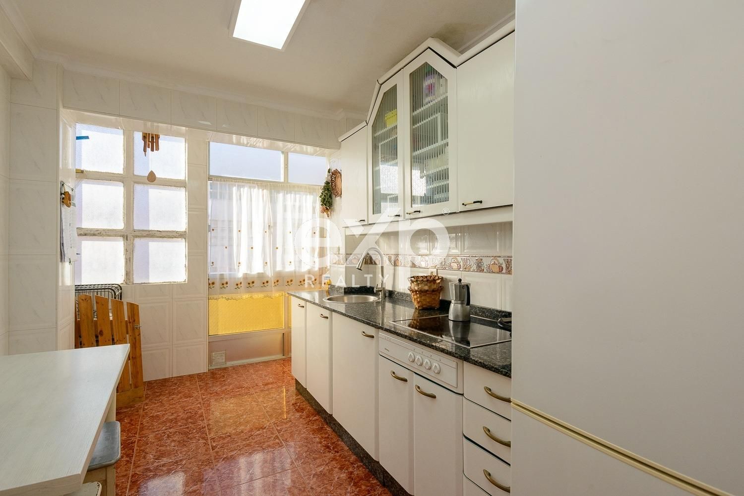 Cuina de Pis en venda en Avilés amb Calefacció, Terrassa i Moblat