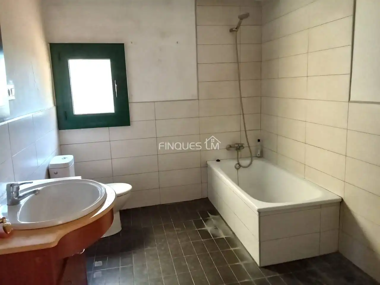 Bathroom of Country homes for sale in Tordera  with Air Conditioner, Heating and Private garden