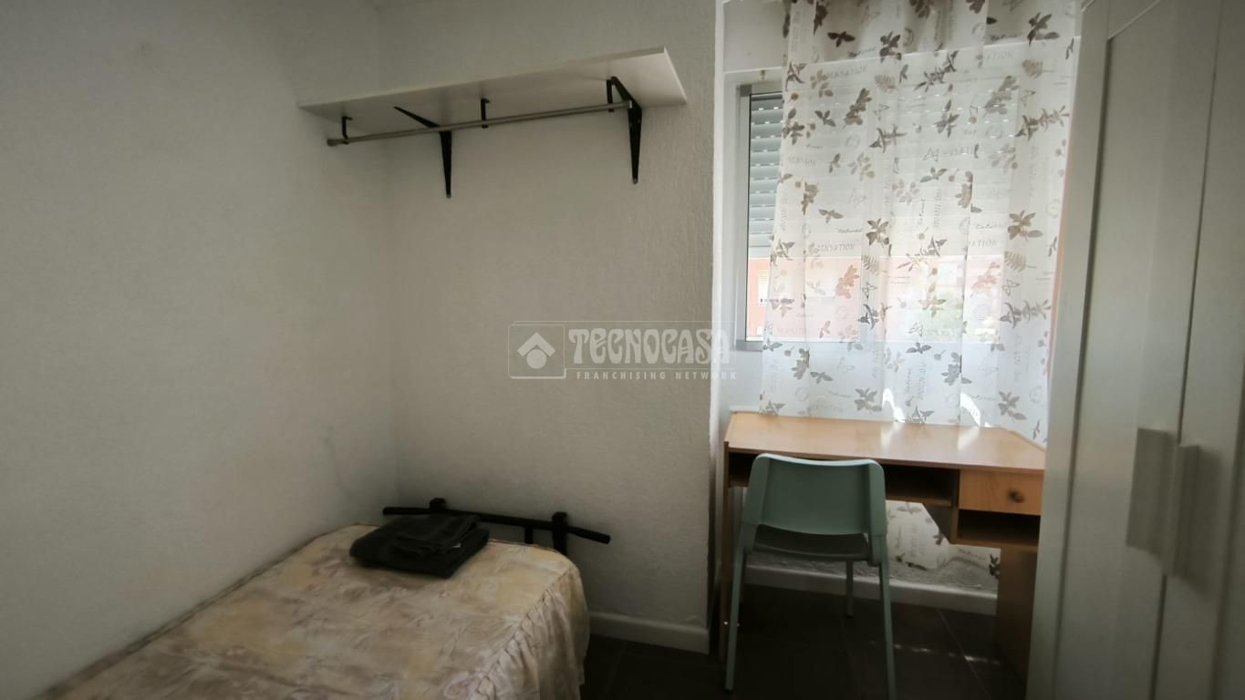 Bedroom of Flat for sale in  Huelva Capital