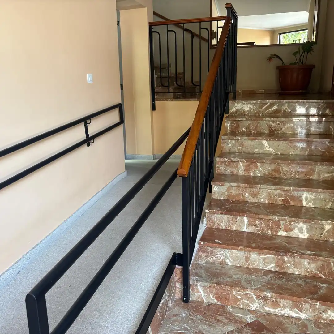 Piso en venta en Almansa con Calefacción, Amueblado y Alarma