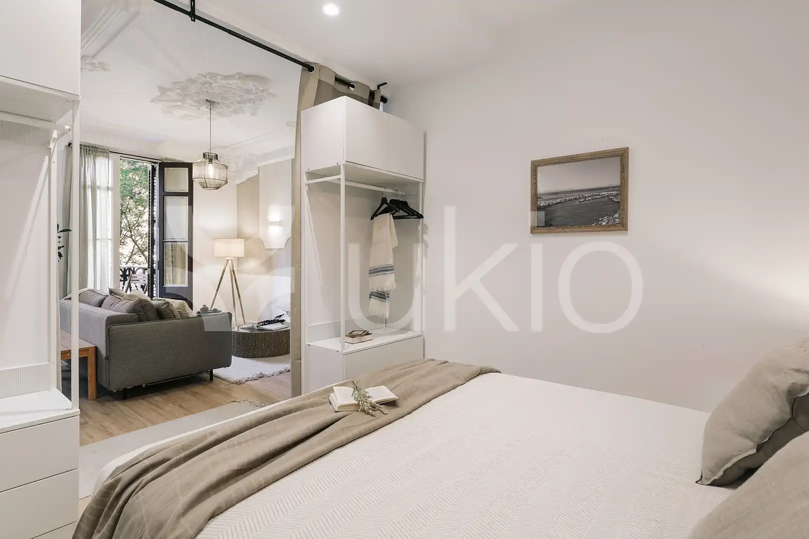 Bedroom of Study for rent in Barcelona  with Air Conditioner, Heating and Furnished