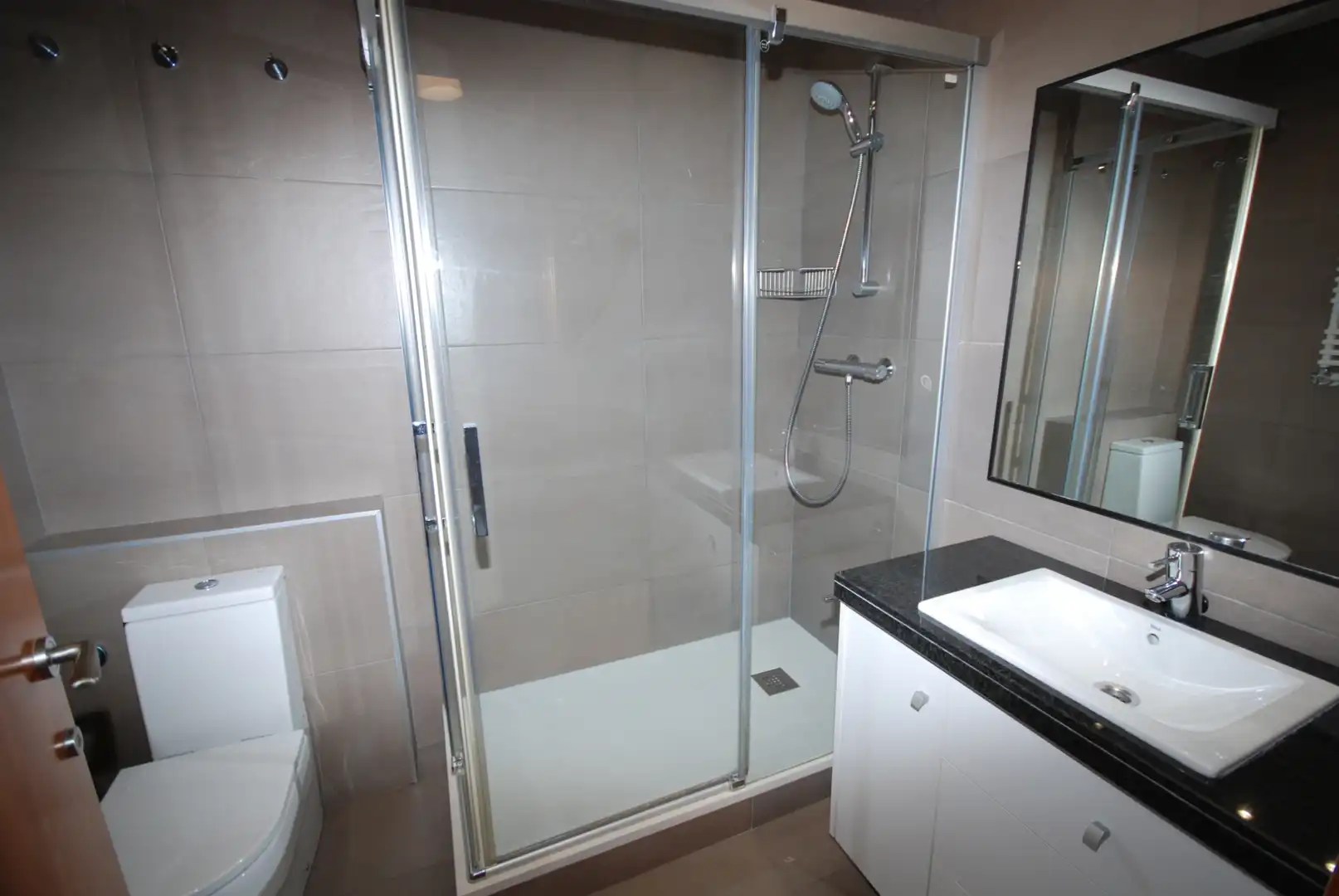 Baño de Casa o chalet en venta en Barcelona con Aire acondicionado, Calefacción y Terraza