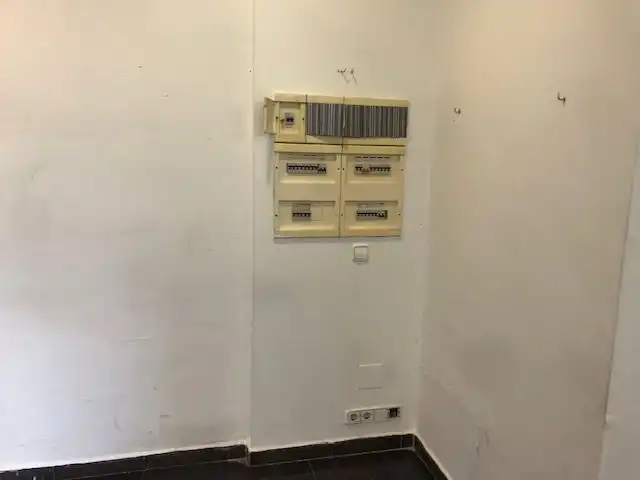Local comercial en venda a Calle de Arias, imagen 17