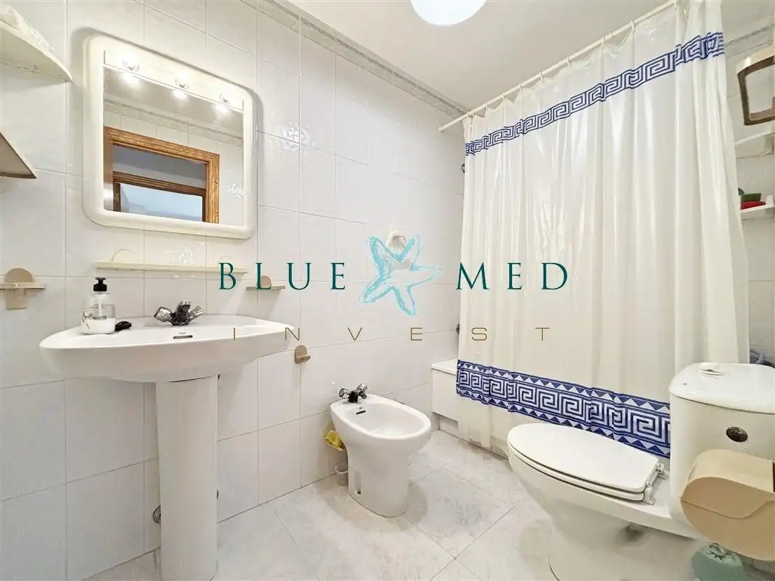 Bany de Apartament en venda en Mazarrón amb Aire condicionat, Terrassa i Traster