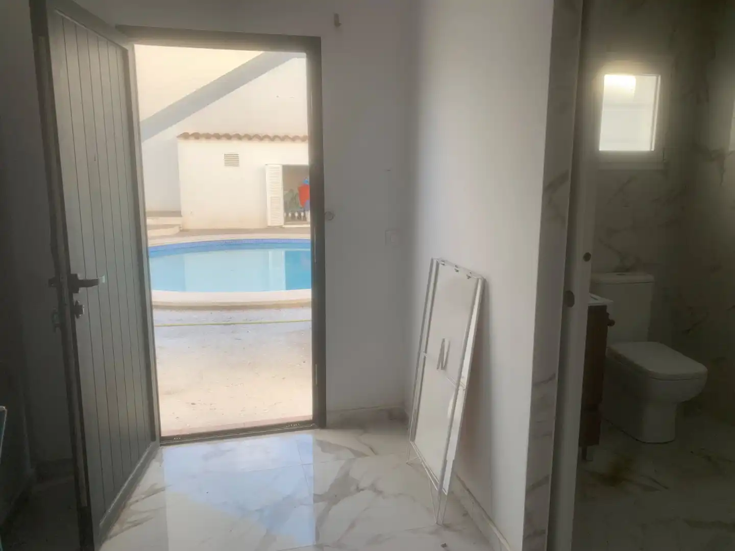Local comercial en venda a Avinguda Central 9, imagen 3