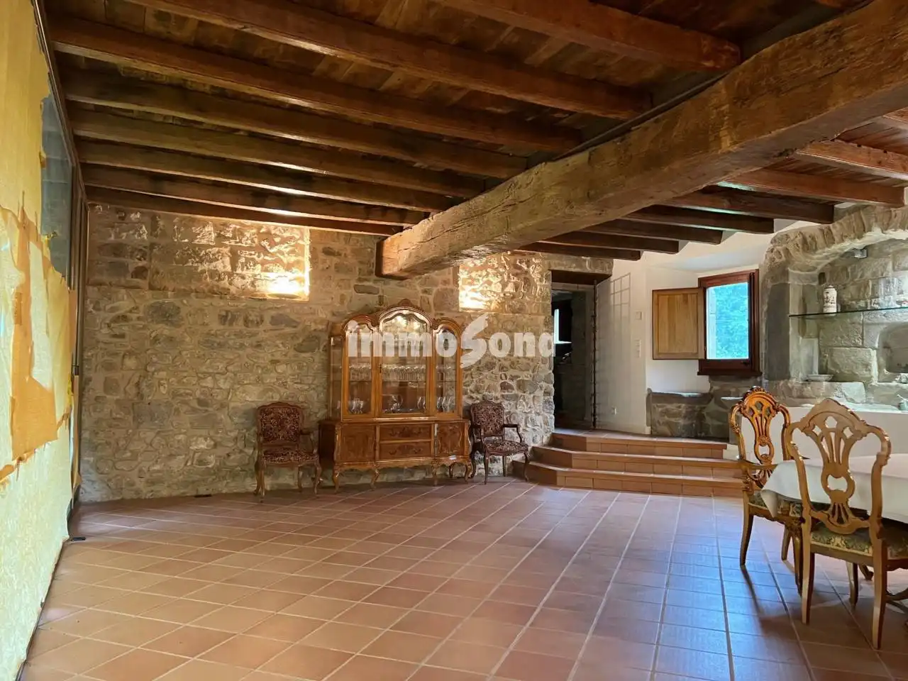 Finca rústica en venda en La Vall d'en Bas amb Calefacció, Jardí privat i Alarma