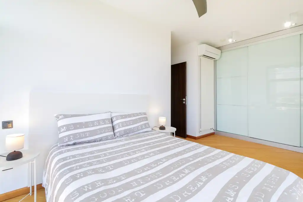 Bedroom of Houses for sale in El Campello  with Air Conditioner, Private garden and Swimming Pool