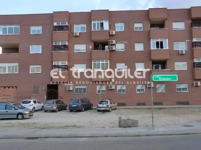 Vista exterior de Piso de alquiler en Ciempozuelos con Parquet, Terraza y Trastero