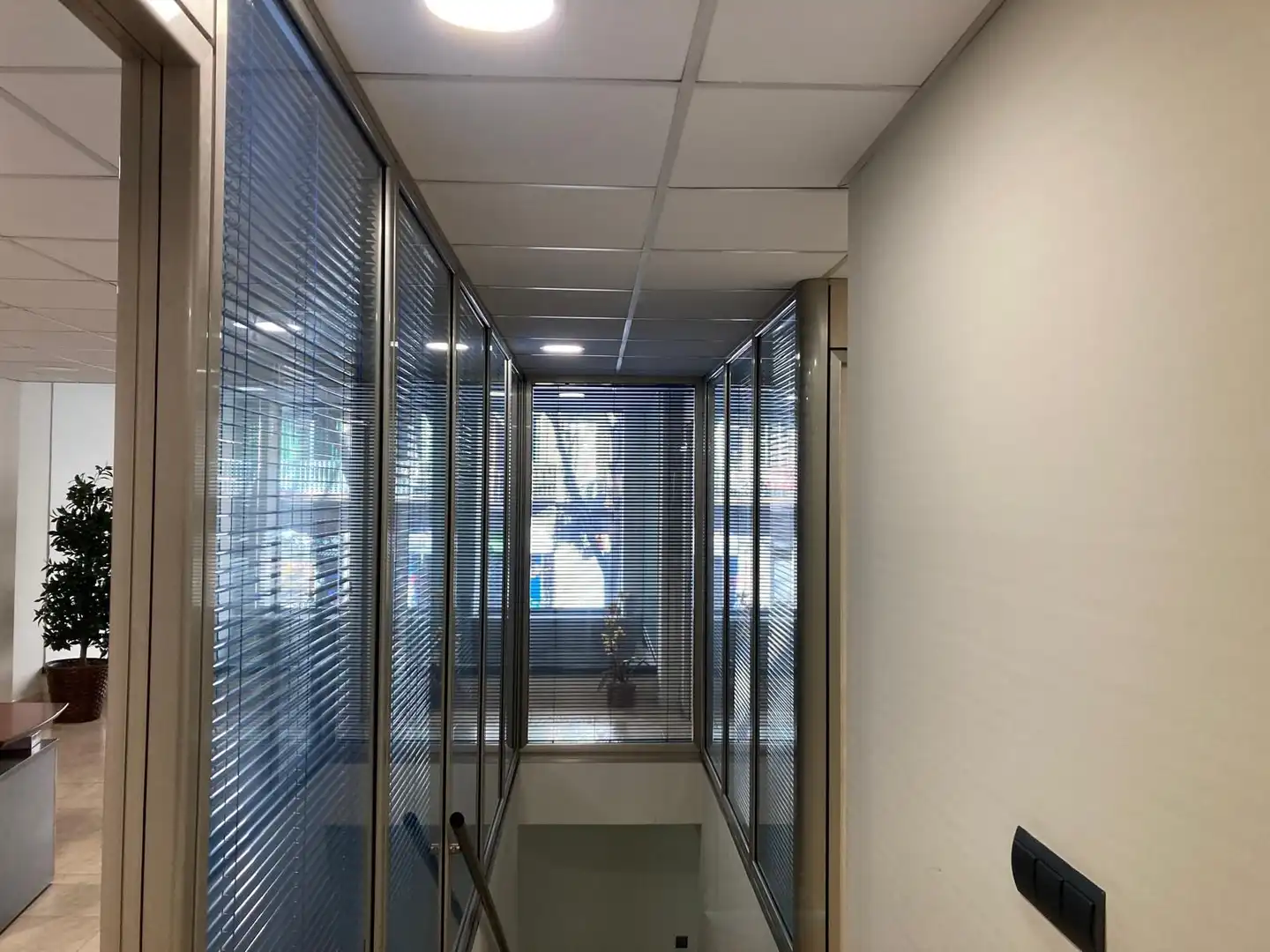Commercial properties for sale in Barcelona  with Air Conditioner